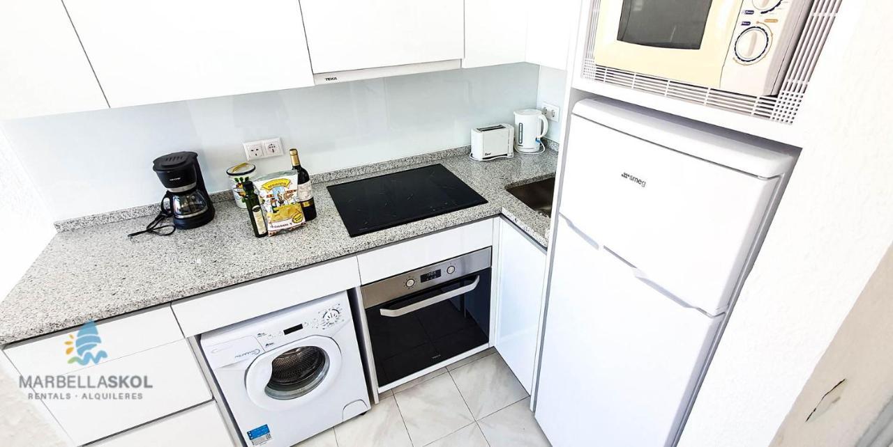 Skol 701. One Bedroom Duplex With Exceptional Sea Views. Marbella Eksteriør billede